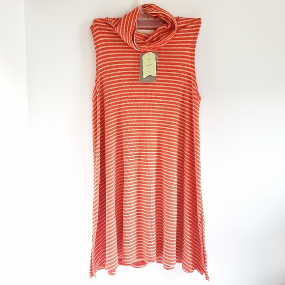 NWT Anthro Puella Turtleneck Swing Tank - Size M - Picture 2 of 6